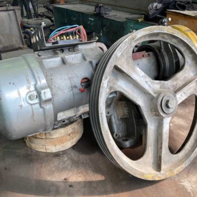 Лебёдка лифтовая MR12 ARG (1м.с/квш480мм/п.ч1*43/ мотор 5.5кВт) Sicor