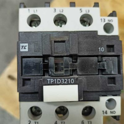 Контактор TP1D3210 катушка 110VDC