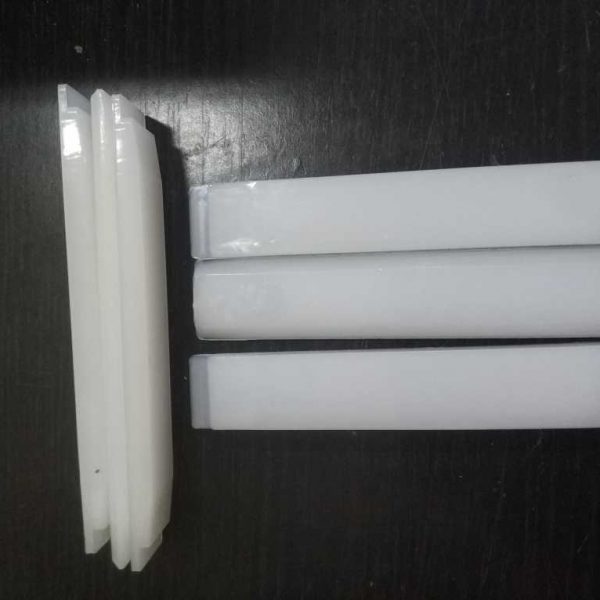 1614150433bVYk7