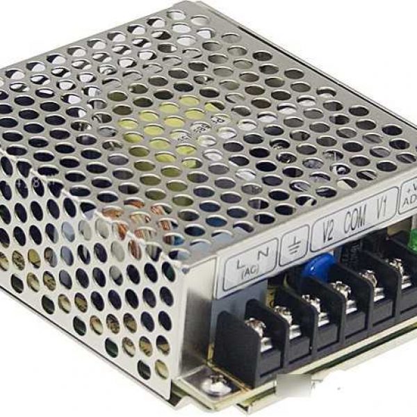 1635846811cQiO6